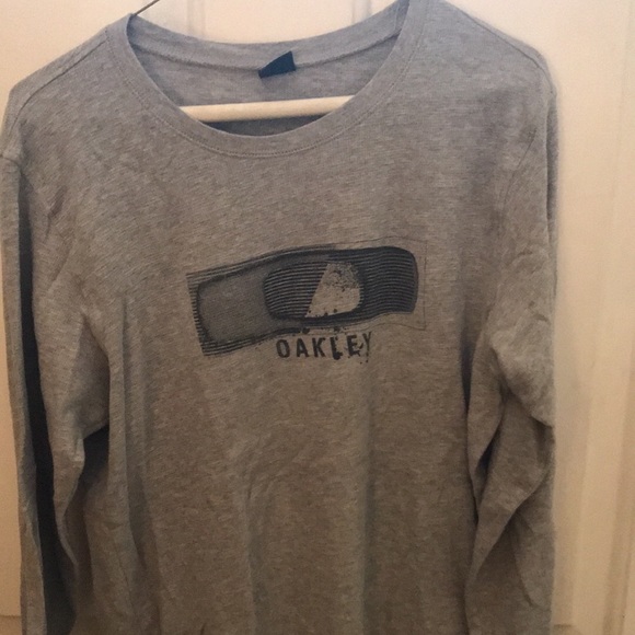 Oakley long sleeve thermal - Picture 1 of 3